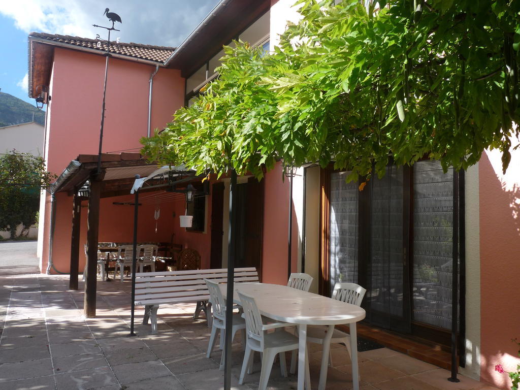 Chambres D'Hotes Le Baou Annot Exteriör bild